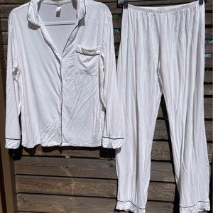 Eberjey woman pajama set white ivory Gisele Long PJ Set
